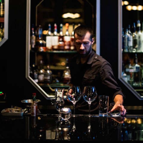 Lej en bartender eller lej bartendere til din fest